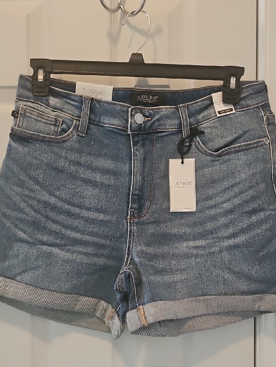 Judy Blue Pants - NWT Judy Blue Light Blue Rolled-Hem Denim Shorts XL